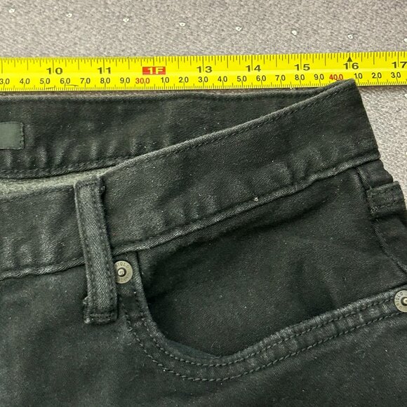 Uniqlo HEATTECH Jeans, Men's Size 33x34 Inches in Black - Picture 4 of 9